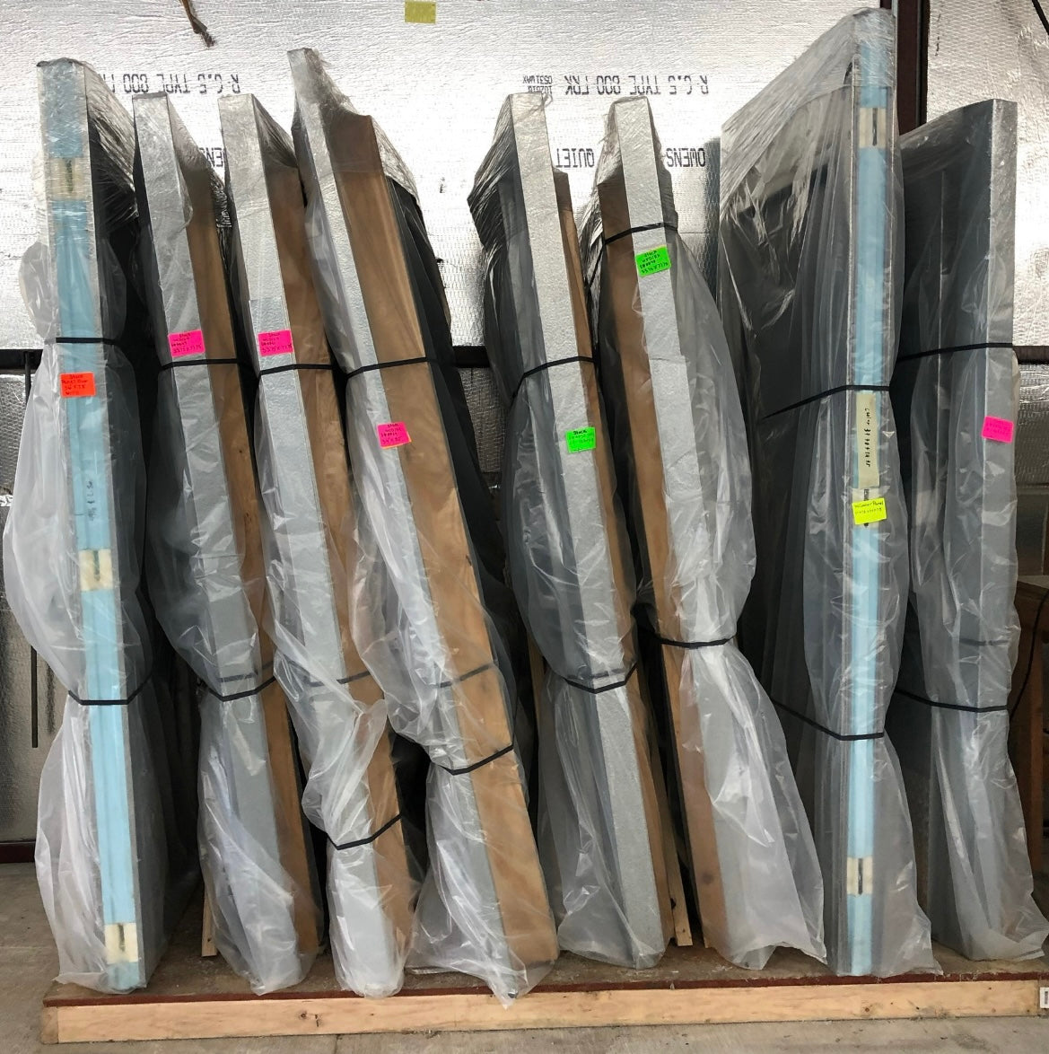 Walk-in Cooler/Freezer Plug Door